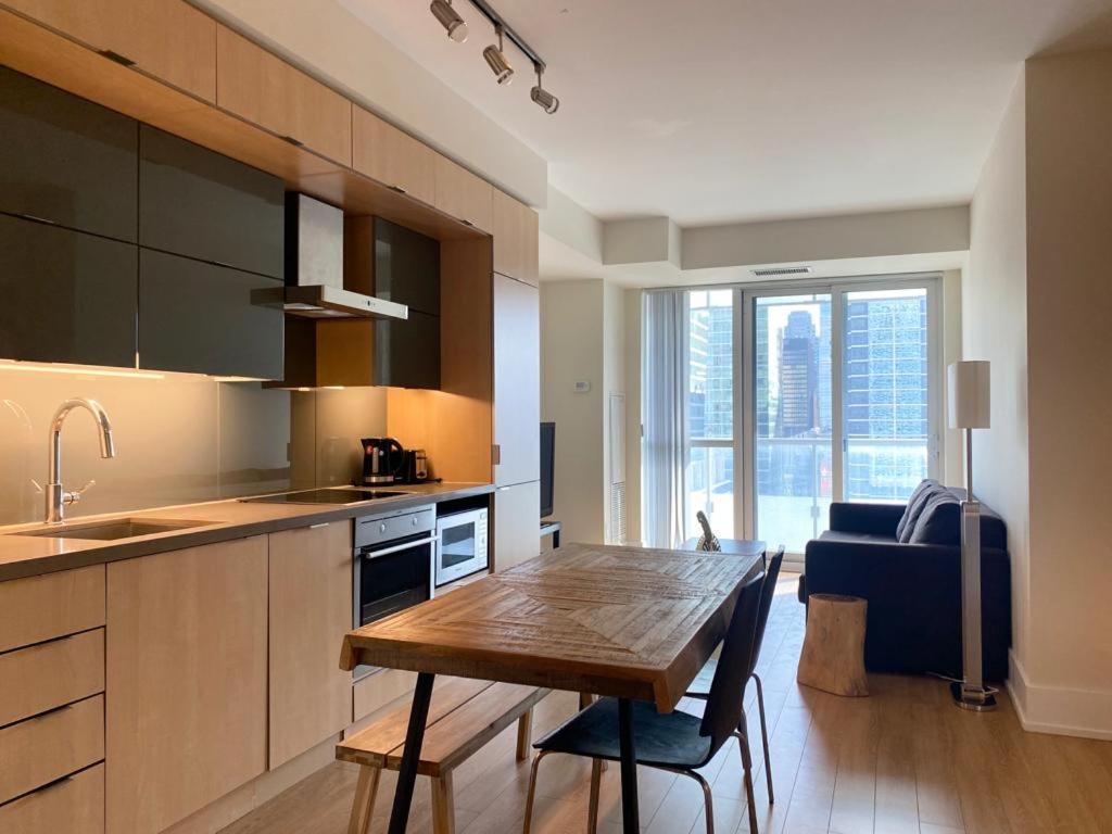 Grand View 2Br/2Ba Condos Cn Tower,Union,Tiff/Mtcc Toronto Dış mekan fotoğraf