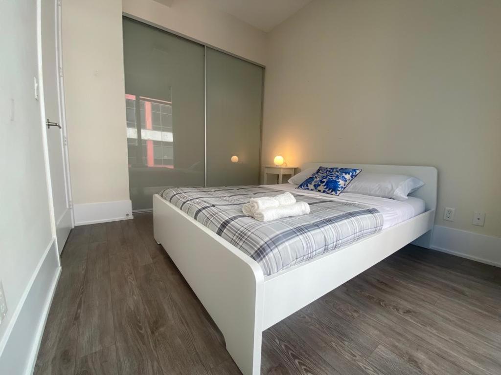 Grand View 2Br/2Ba Condos Cn Tower,Union,Tiff/Mtcc Toronto Dış mekan fotoğraf