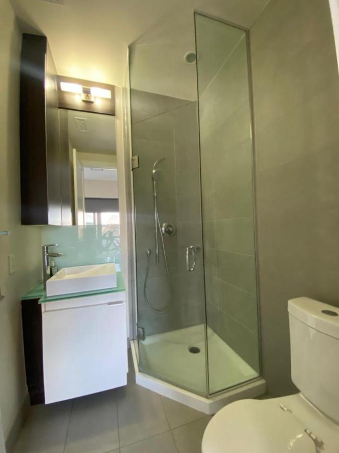 Grand View 2Br/2Ba Condos Cn Tower,Union,Tiff/Mtcc Toronto Dış mekan fotoğraf